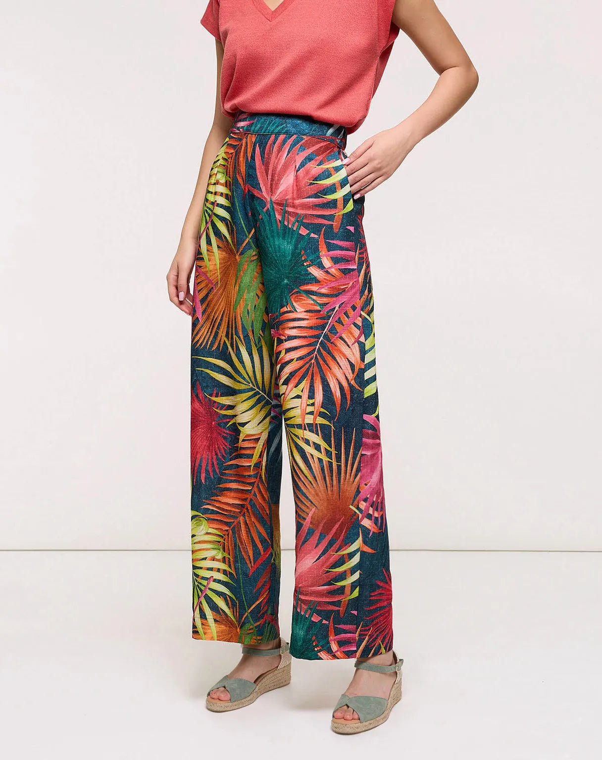 Multicolour